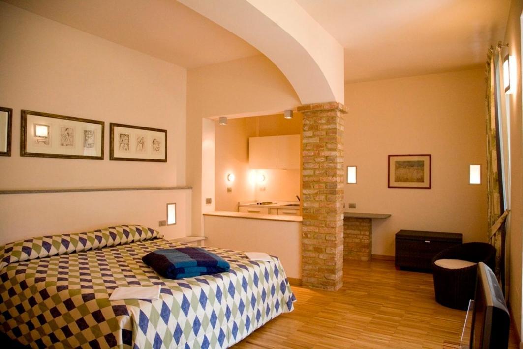 Solonghello Locanda Dell'Arte מראה חיצוני תמונה