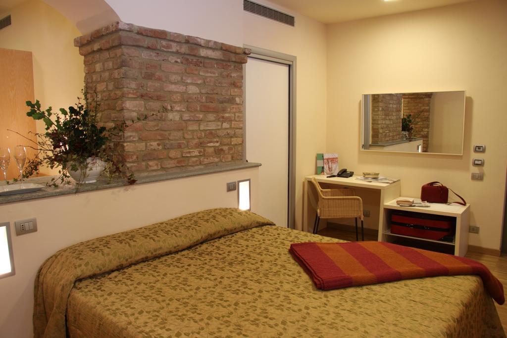 Solonghello Locanda Dell'Arte מראה חיצוני תמונה
