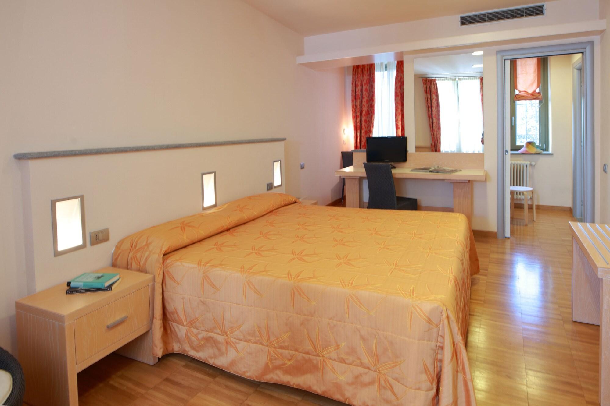 Solonghello Locanda Dell'Arte מראה חיצוני תמונה