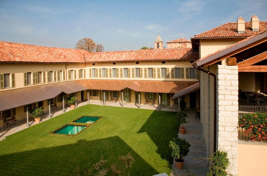 Solonghello Locanda Dell'Arte מראה חיצוני תמונה